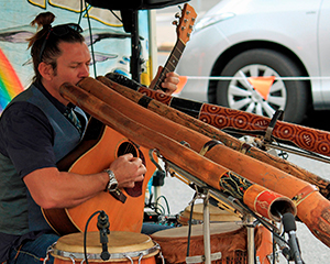 Musik i gaden - www.rejsecenterdjursland.dk